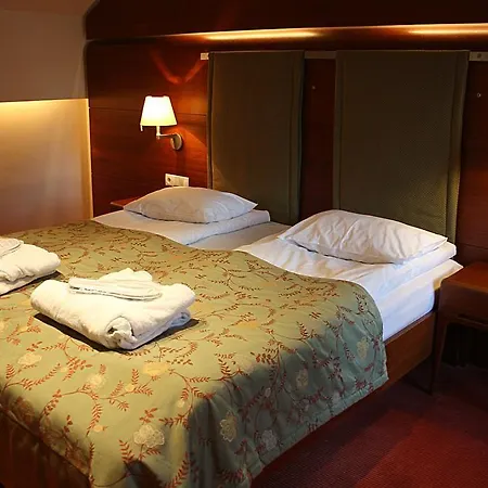Embassy Balatonas Hotel 4*