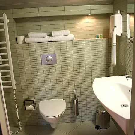 Embassy Balatonas Отель 4*