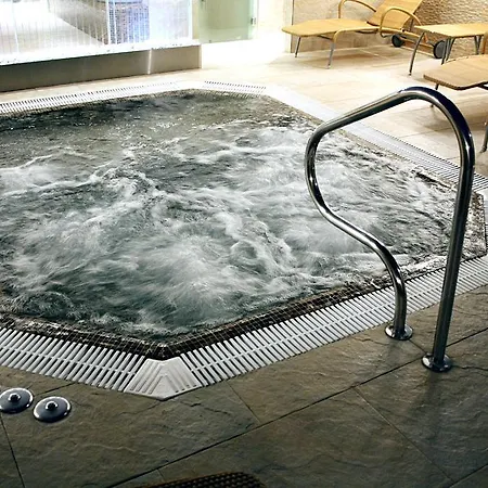 Embassy Balatonas 4*
