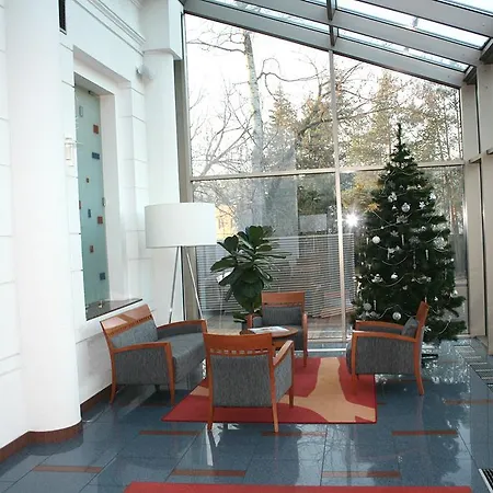 Embassy Balatonas Вильнюс